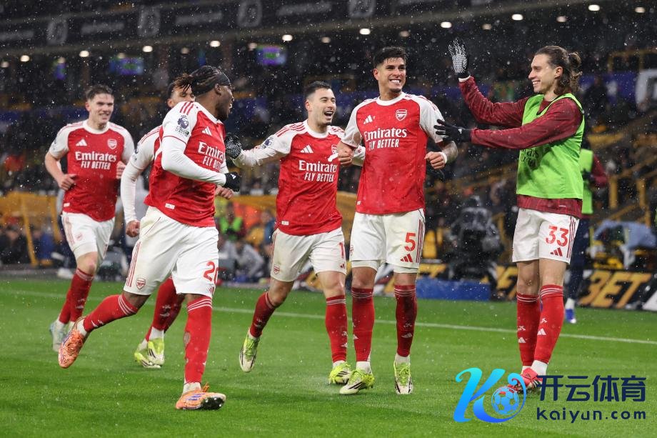 [图]英超-因卡皮耶处子球 阿森纳2-2遭狼队绝平体育赛事直播